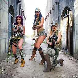 Monique Alexander in 'Brazzers' Cock Of Duty- A XXX Parody (Thumbnail 13)