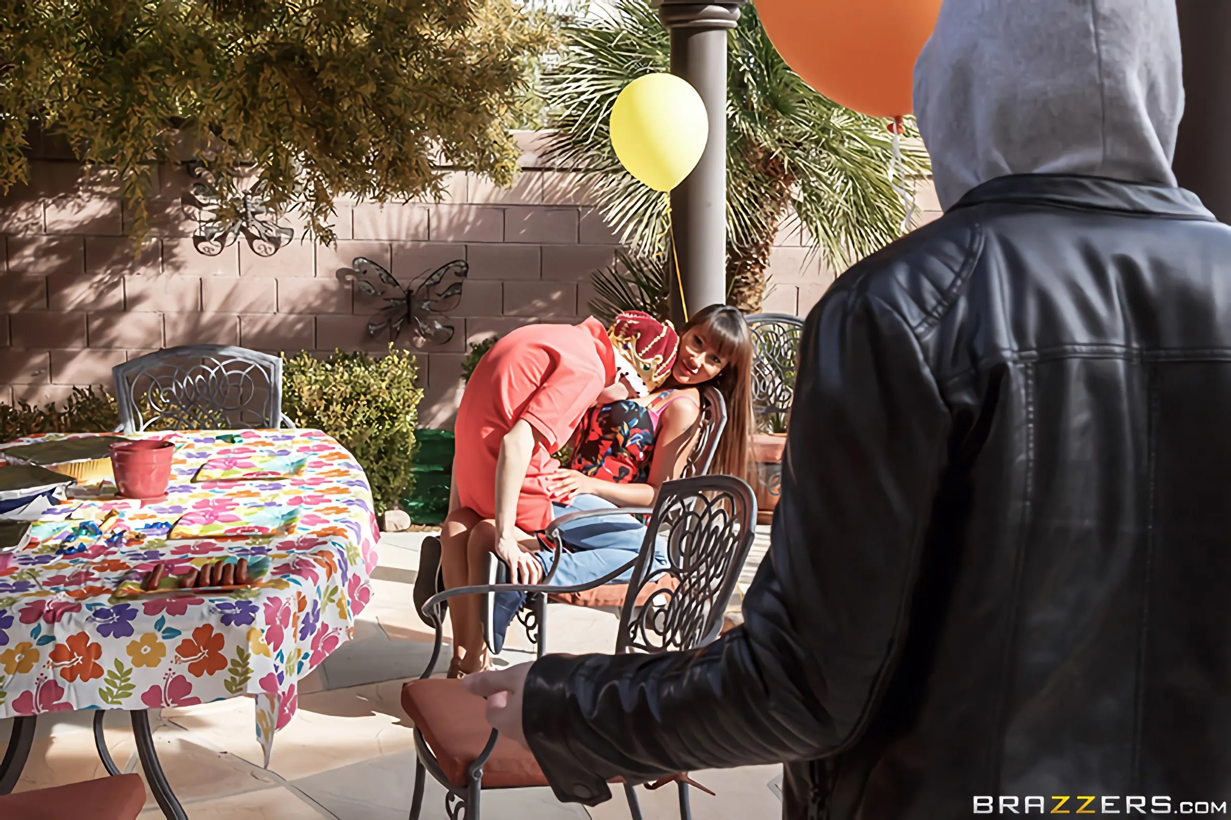 Brazzers '媽媽問題 - 第1部分' 主演 Nina Elle (照片 1)