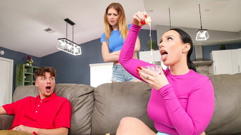 Lucy Foxx In 'Sie mag eine große Ladung'