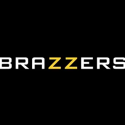 Richelle Ryan में 'Brazzers' द ब्रेज़र्स पॉडकास्ट: एपिसोड 12 (थंबनेल 2)
