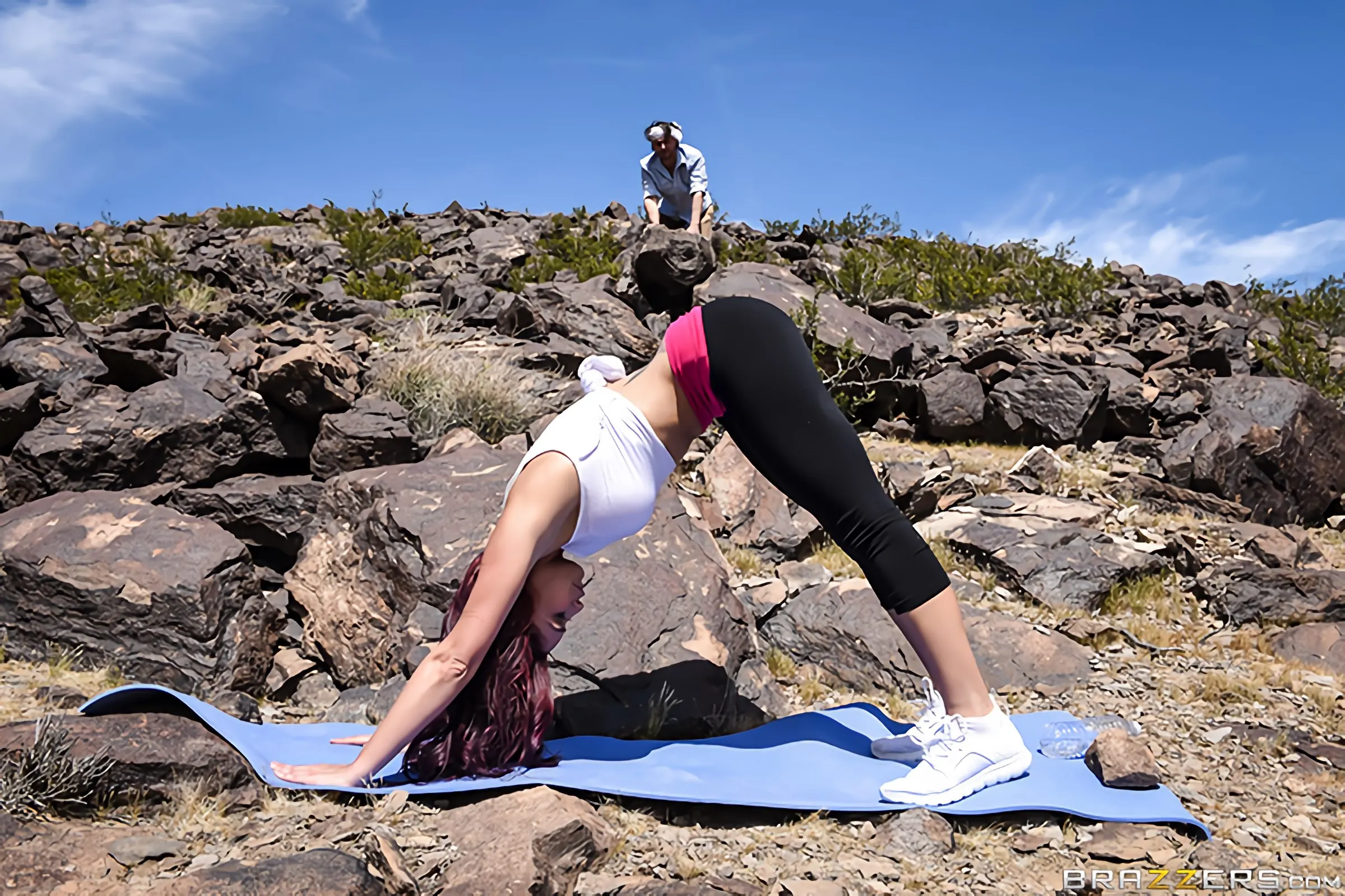 Monique Alexander In 'Kanalisierung ihres inneren Geistes' from 'Brazzers' (Foto 1) Brazzers 'Kanalisierung ihres inneren Geistes' Darsteller Monique Alexander (Foto 1)