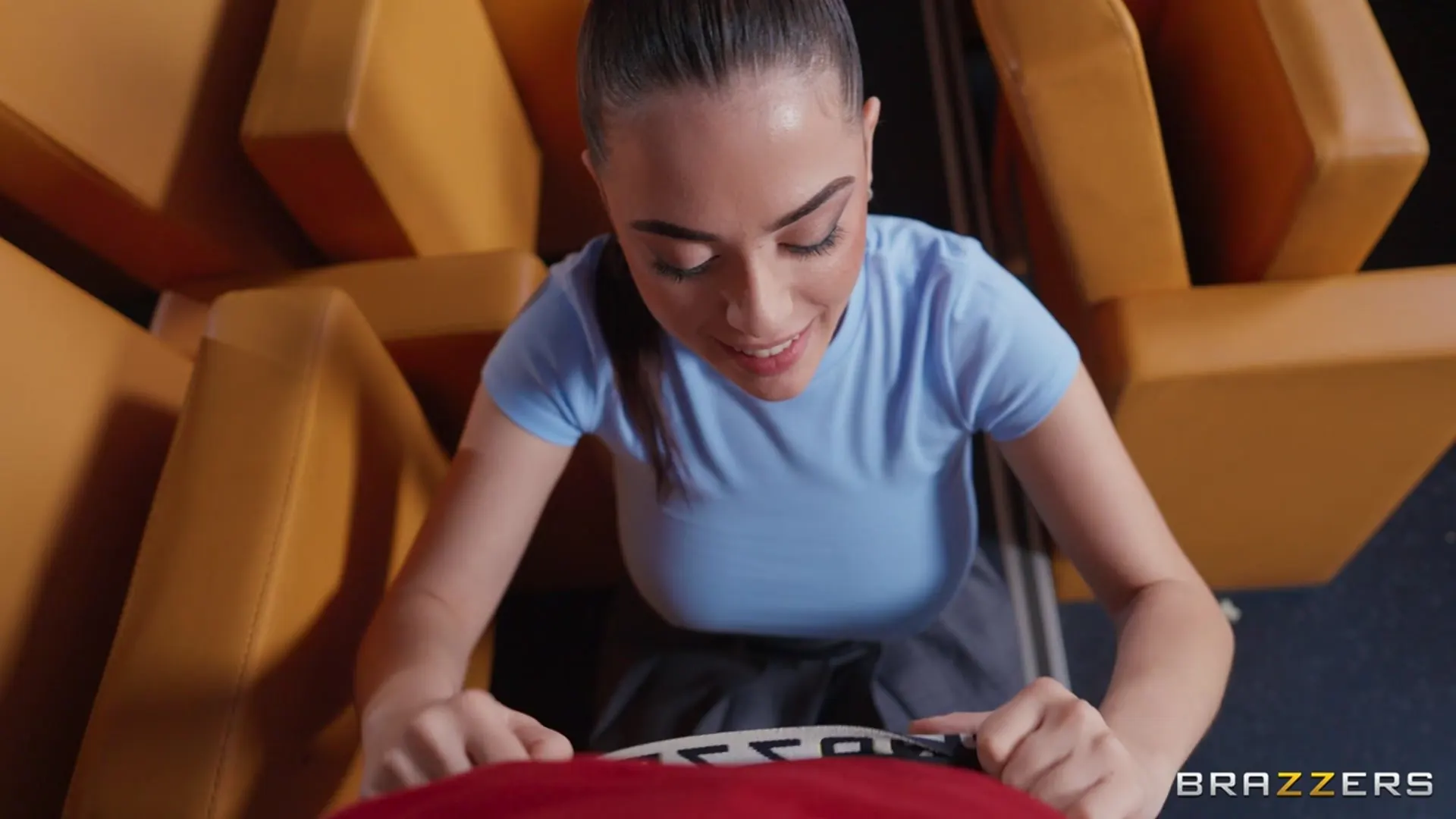 Ramona LaPiedra en 'Doble función doble follar' from 'Brazzers' (foto 2) Brazzers 'Doble función doble follar' protagonizando Ramona LaPiedra (foto 2)