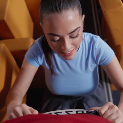 Ramona LaPiedra en 'Brazzers' Doble función doble follar (Miniatura 2)