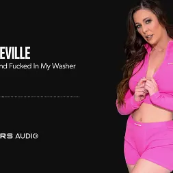Cherie Deville in 'Brazzers' I Got Stuck And Fucked In My Washer (Thumbnail 3)