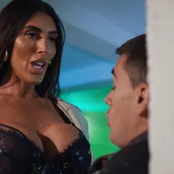 Ava Koxxx en 'Brazzers' Aparcamiento de pollas (Miniatura 8)