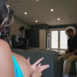 Luna Star in 'Brazzers' Hottie To Set, In The Pool, On The Cock (Thumbnail 8)