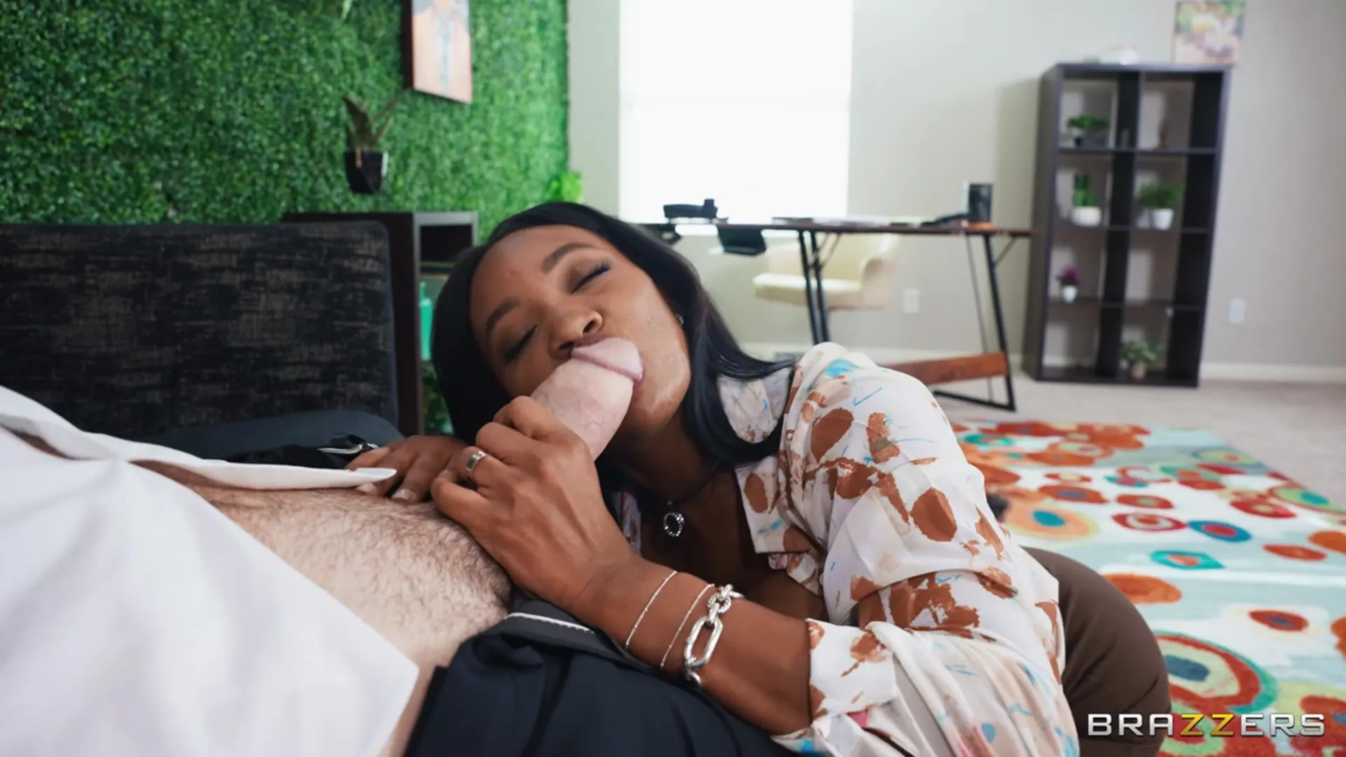 Brazzers '那個人、那個傳說、那個粗壯！' 主演 Tiamaria (照片 16)