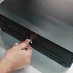 Kimmy Kimm 在 'Brazzers' 雜貨店美女行為不端 (縮略圖 40)