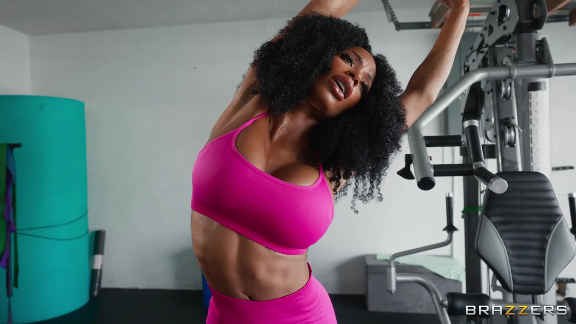 Sarai Minx 在 '射精,滑進這個熟女體內' from 'Brazzers' (照片 1) Brazzers '射精,滑進這個熟女體內' 主演 Sarai Minx (照片 1)