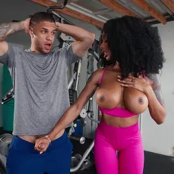 Sarai Minx 在 'Brazzers' 射精，滑進這個熟女體內 (縮略圖 8)