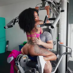 Sarai Minx 在 'Brazzers' 射精，滑進這個熟女體內 (縮略圖 28)