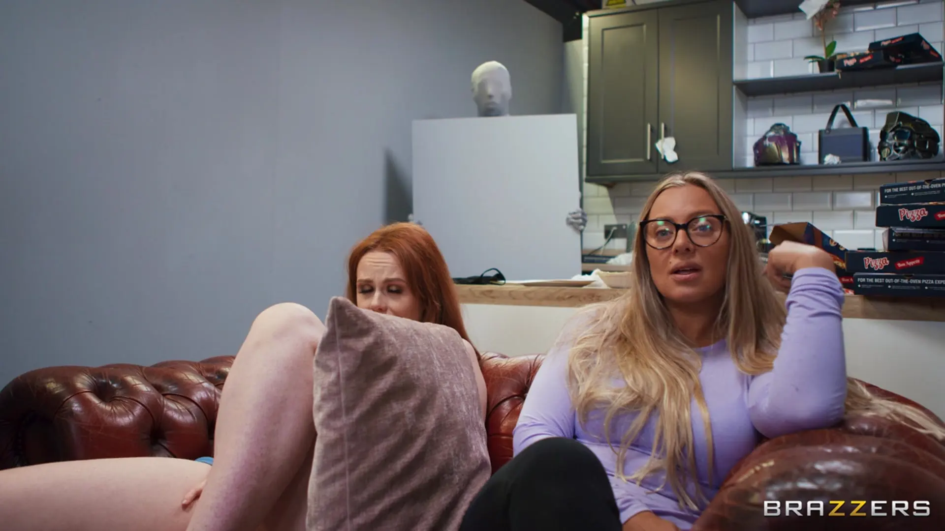 Brazzers '變態、惡作劇、便攜式榮耀洞' 主演 Ella Hughes (照片 8)