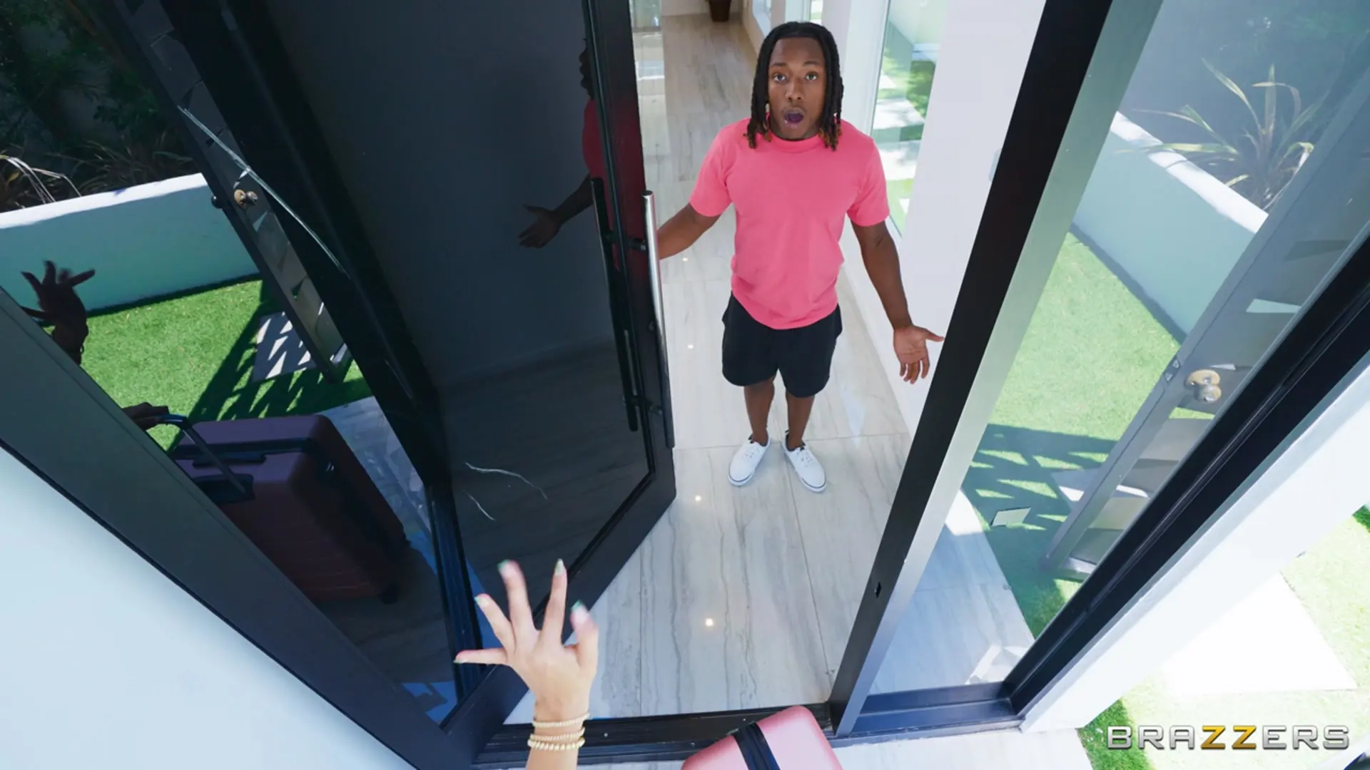 Brazzers 'Ain't No Mountains High Enough' starring Bella Rolland (Photo 4)