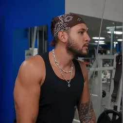 Kali Roses In 'Brazzers' Fitnessstudio-Schlampen machen eine öffentliche Show (Ein 4)