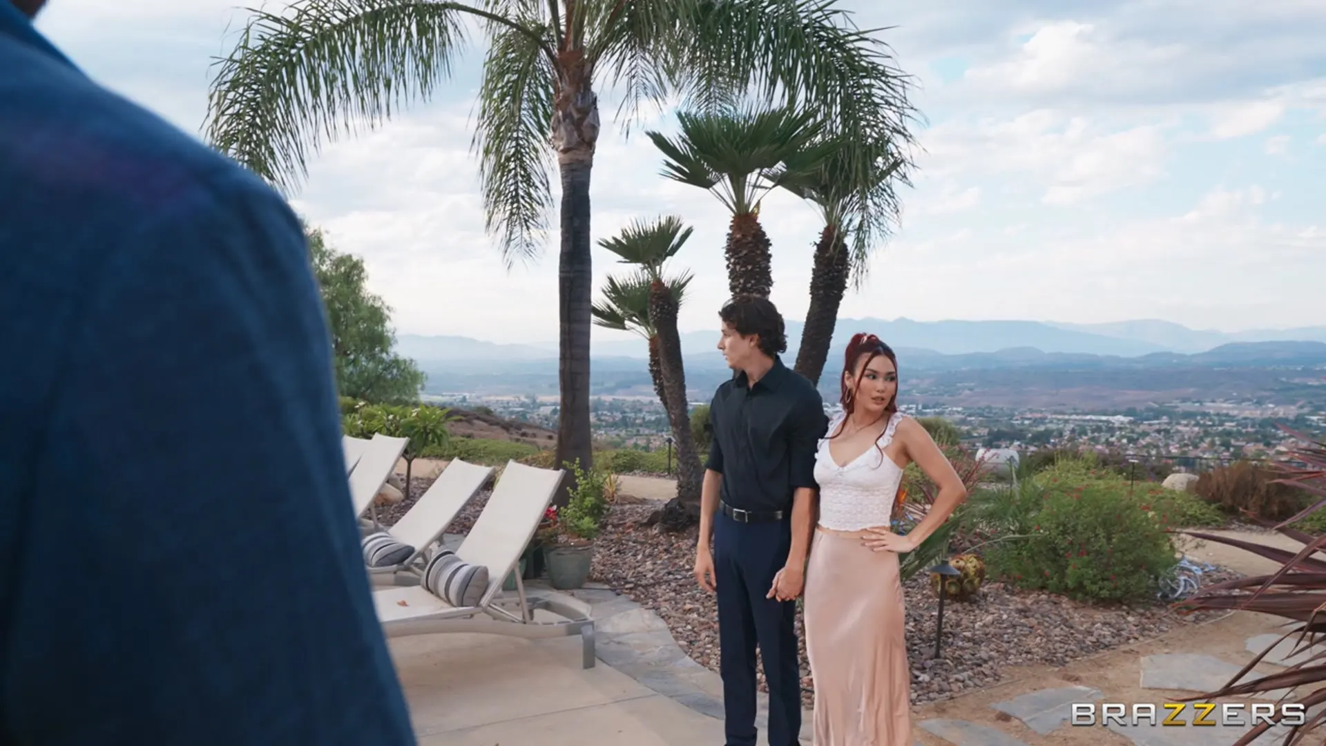 Brazzers '鄰里搖擺：第一部分' 主演 Carmen Caliente (照片 8)