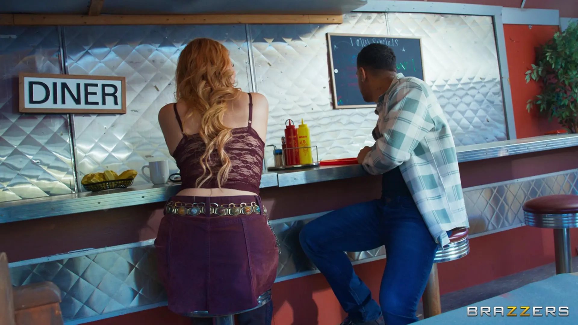 Brazzers 'Грязный райдер: часть 2' Ролях Melissa Stratton (Фото 8)