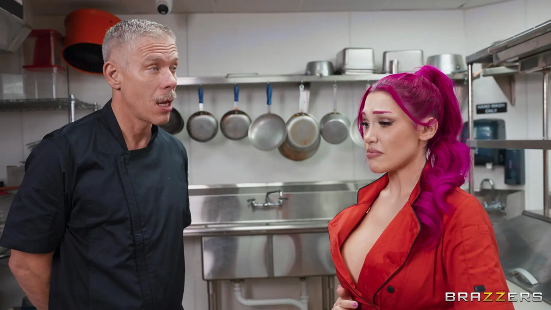 Brazzers 'Пятизвёздочный анальный секс' Ролях Lily Lou (Фото 12)