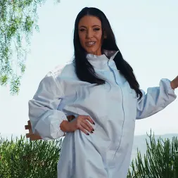 Angela White In 'Brazzers' Beschwipst und erschöpft (Ein 4)