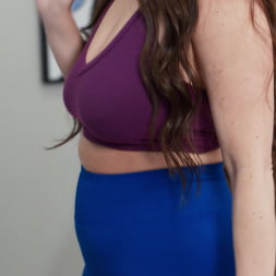 Koda Monroe in 'Brazzers' Ripping The Neighbor (Thumbnail 1)