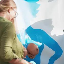 Elana Bunnz В 'Brazzers' Умывание груди (Миниатюру 12)