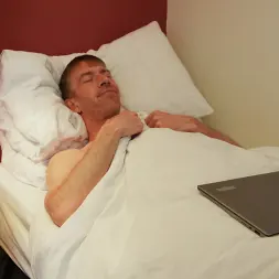 Kesha Ortega В 'Brazzers' Осознанные любовники (Миниатюру 4)