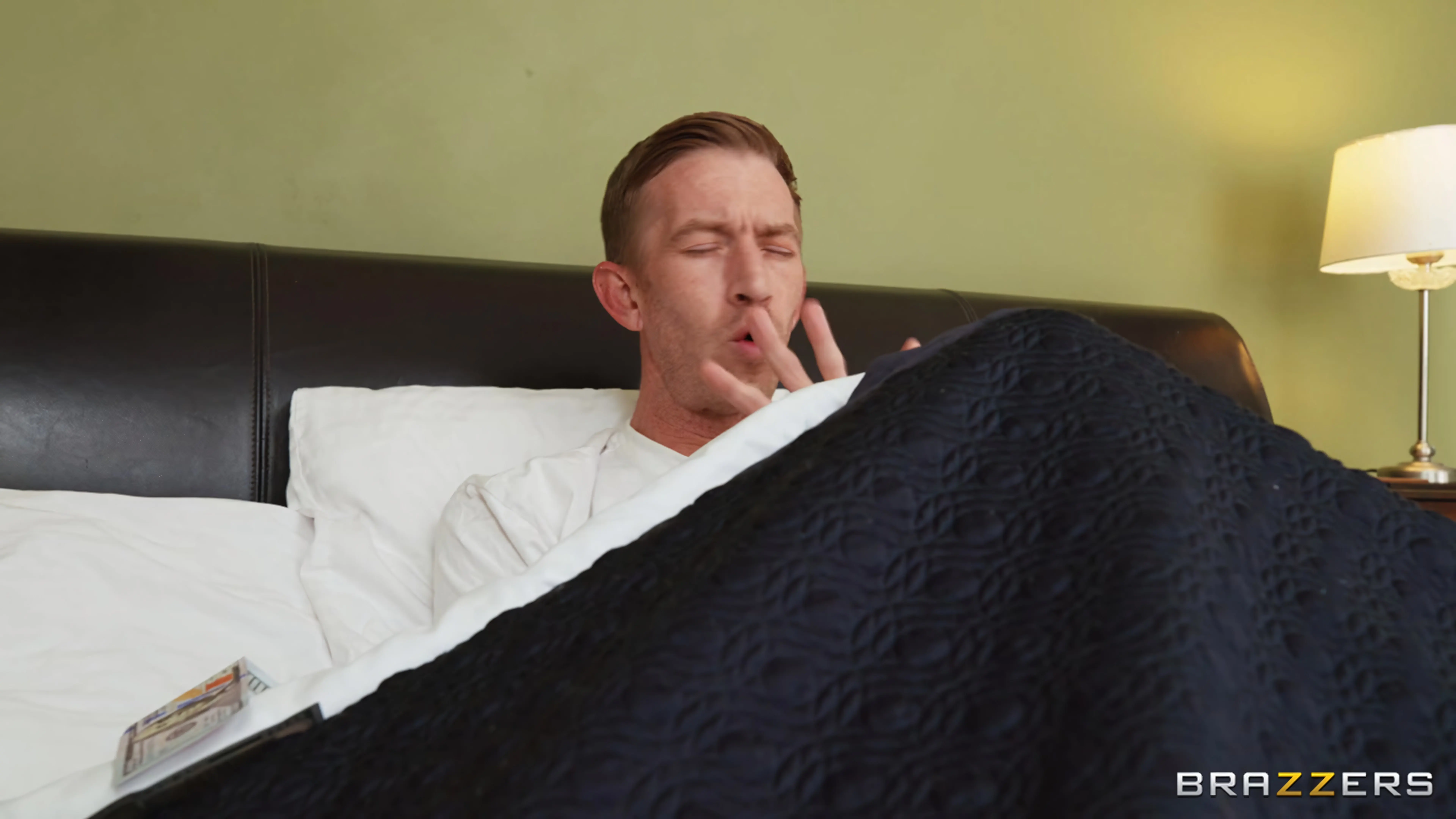 Brazzers 'Осознанные любовники' Ролях Kesha Ortega (Фото 8)