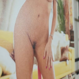 Anissa Kate In 'Brazzers' Ihre Mutter ist ein Kunstwerk (Ein 8)