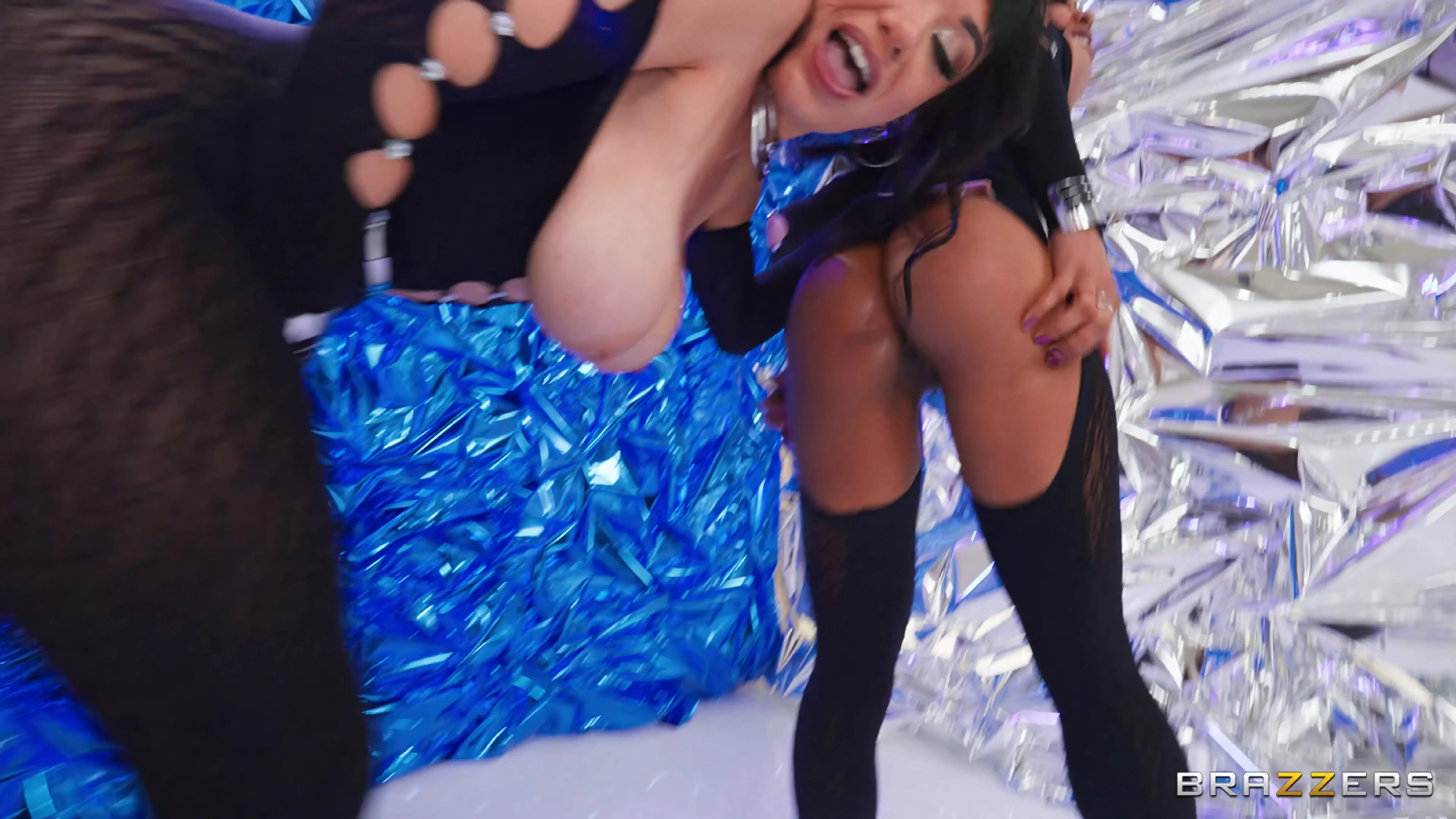 Brazzers 'A Perfect Match' starring Kira Noir (Photo 36)