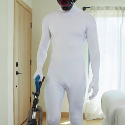 Cubbi Thompson in The Fuckbot Cumpanion (Photo 4) Cubbi Thompson in 'Brazzers' The Fuckbot Cumpanion (Thumbnail 4)