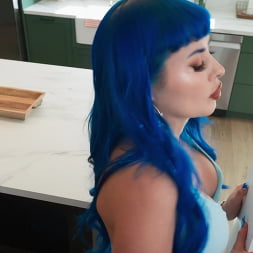 Jewelz Blu in 'Brazzers' This Ass, Your Phone, You Choose (Thumbnail 4)