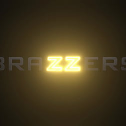 Josie Rae में Fucking In The Fresh Air (फोटो 1) Josie Rae में 'Brazzers' Fucking In The Fresh Air (थंबनेल 1)