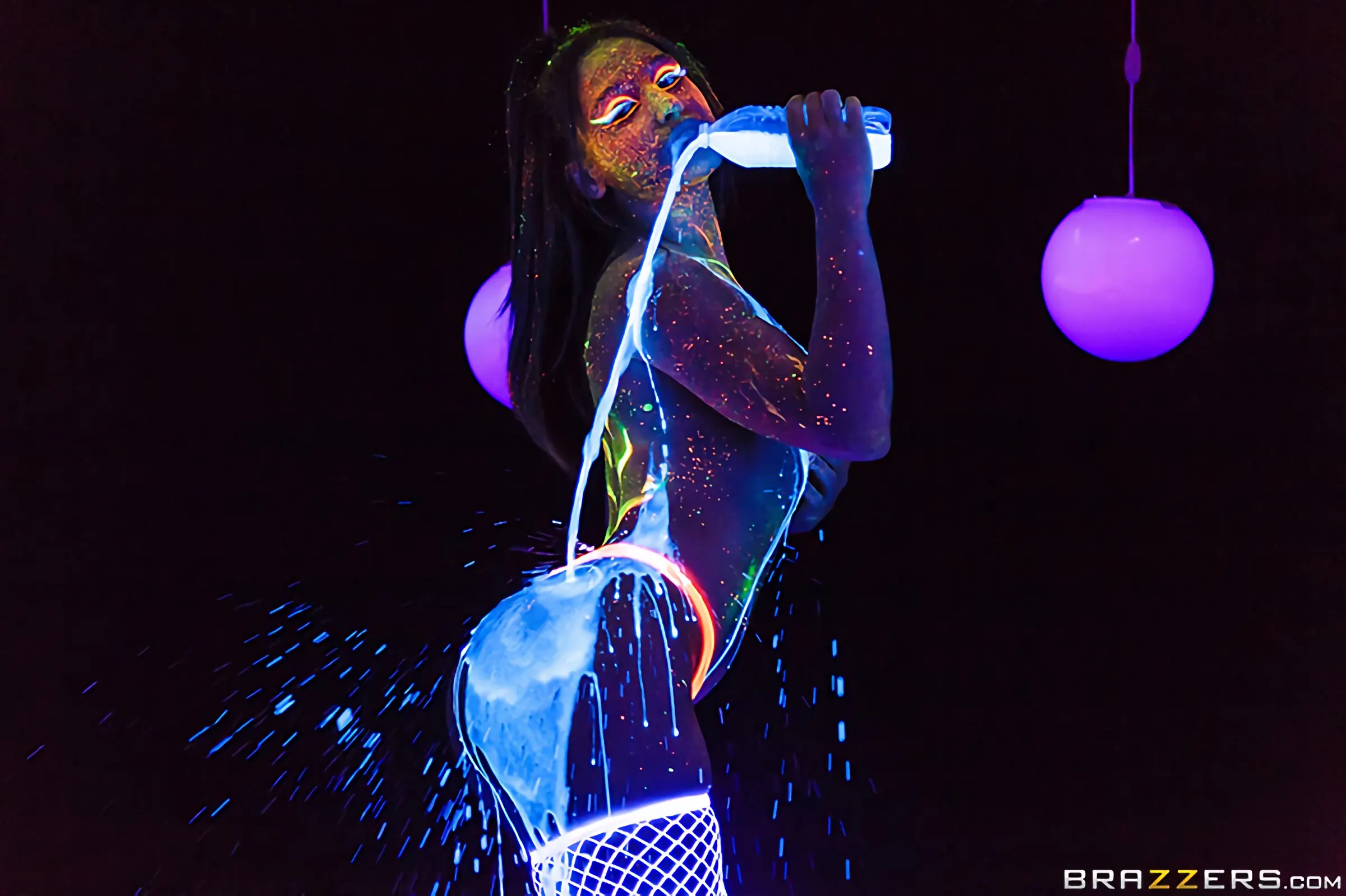 Brazzers 'Radiant Booty 2' starring Abella Danger (Photo 1)