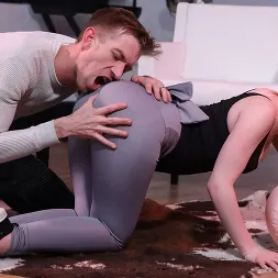 Ella Hughes In Zz improv: Sex, und... (Foto 6) Ella Hughes In 'Brazzers' Zz improv: Sex, und... (Ein 6)