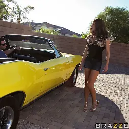 Hunter Bryce में 'Brazzers' आप एक सवारी के लिए जाना चाहते हैं (थंबनेल 5)