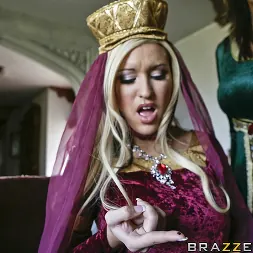 Memphis Monroe in 'Brazzers' Sleeping Booty (Thumbnail 5)