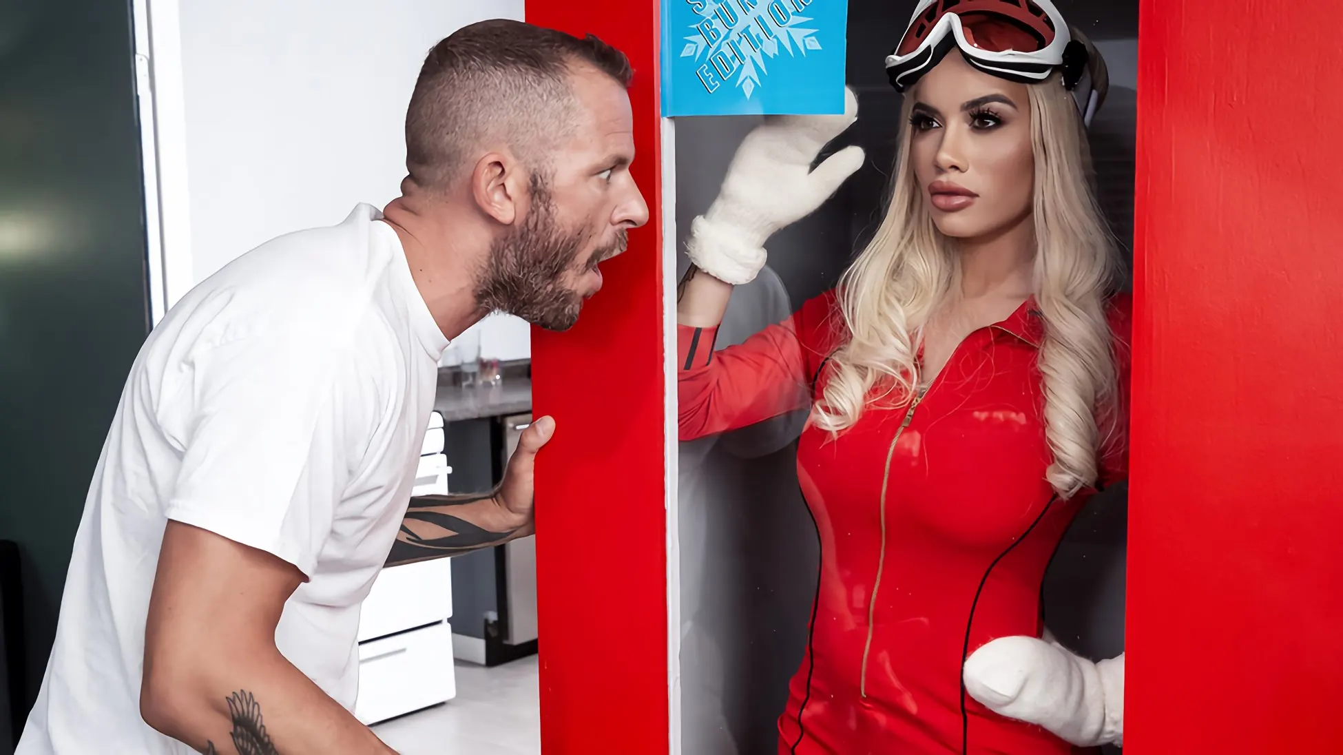 Brazzers 'Alles aufgepont: das Geburtstagsgeschenk' Darsteller Victoria June (Foto 6)