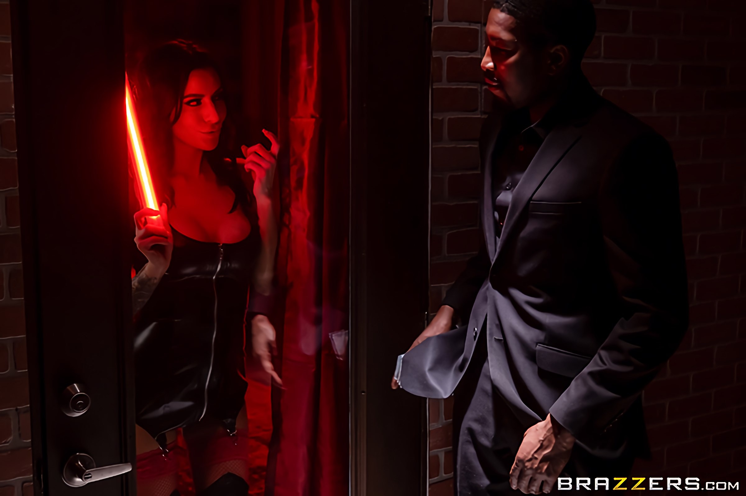 ▷ Gia Dimarco in Red Light Romp (Photo 1) Brazzers image picture