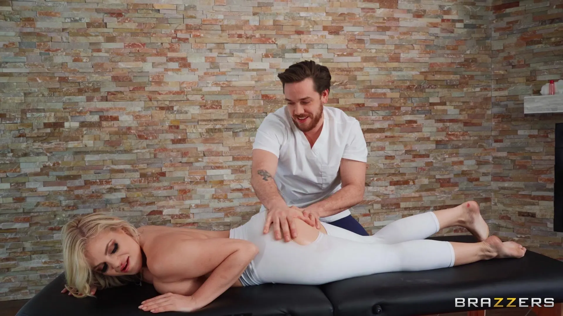 Brazzers 'A Very Happy Ending' starring Katy Jayne (Photo 3)