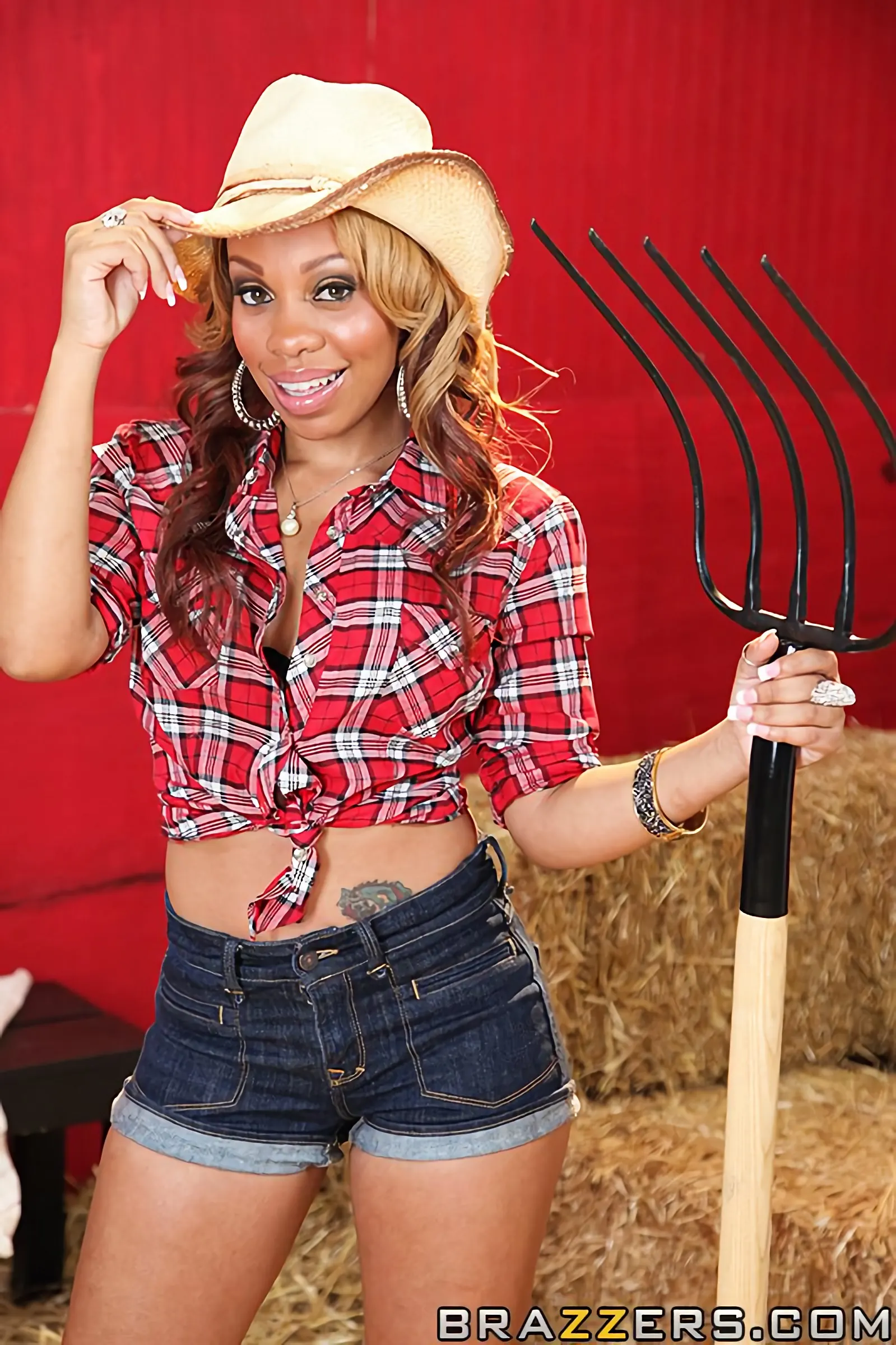 Brazzers 'Farm House Slut' starring Melrose Foxxx (Photo 1)