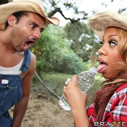 Melrose Foxxx in 'Brazzers' Farm House Slut (Thumbnail 6)