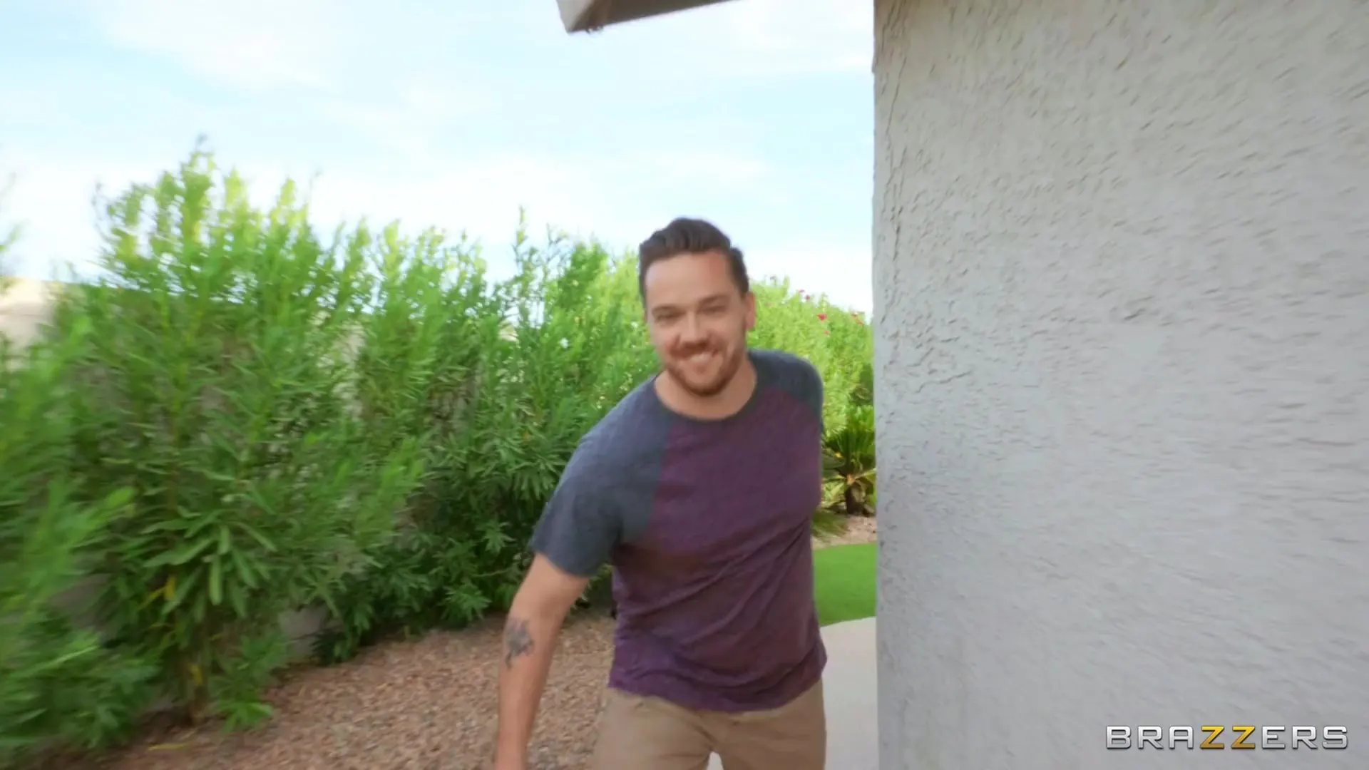 Brazzers 'Where The Sun Shines' starring Abella Danger (Photo 2)