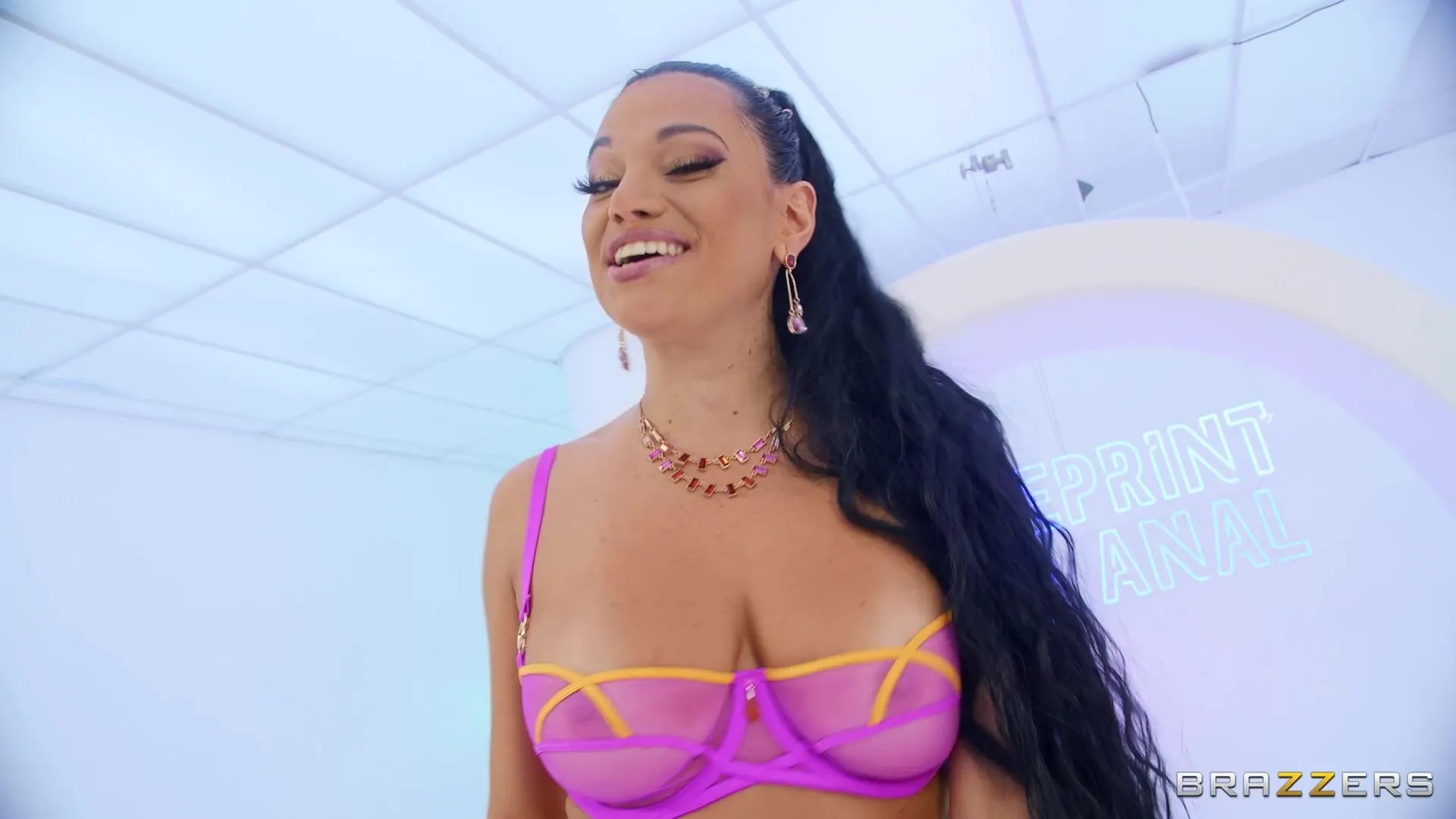 Brazzers 'गुदा के लिए खाका: भाग 1' अभिनीत Mona Azar (फोटो 5)