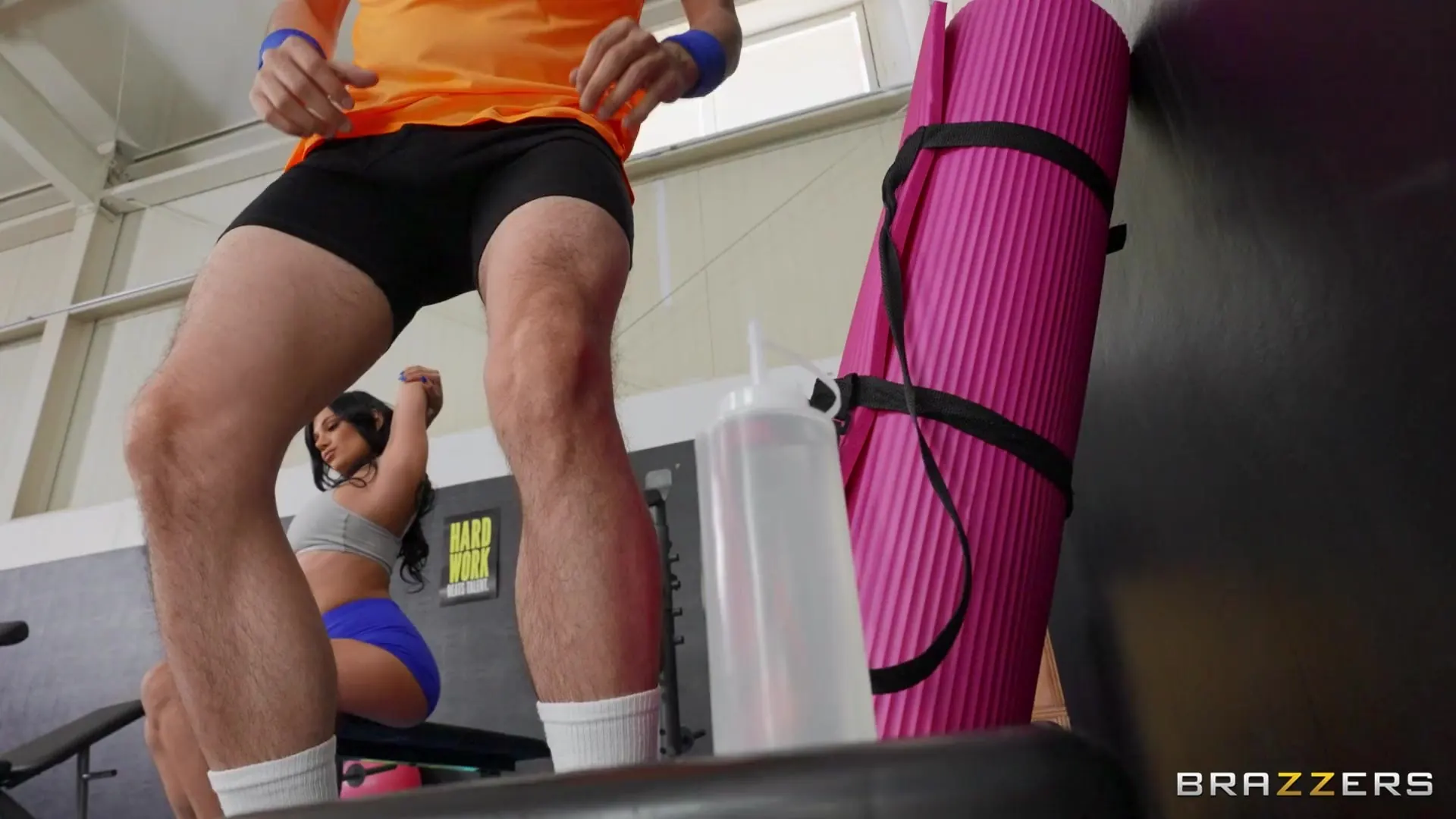 Brazzers 'Superset Anal Workout' starring Mona Azar (Photo 2)