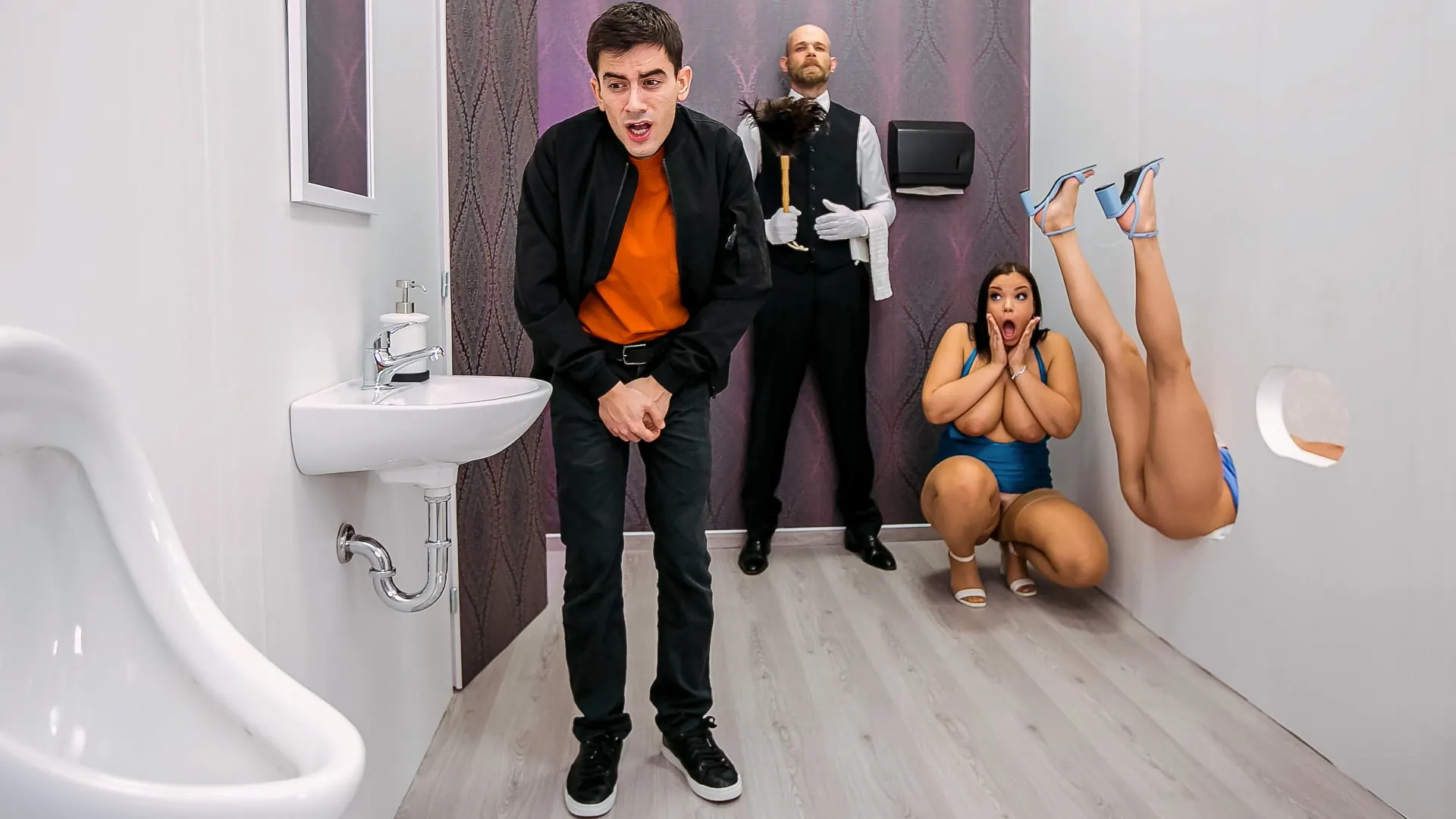 ▷ Sofia Lee В Gloryholes Gone Wild (Фото 1) | Brazzers