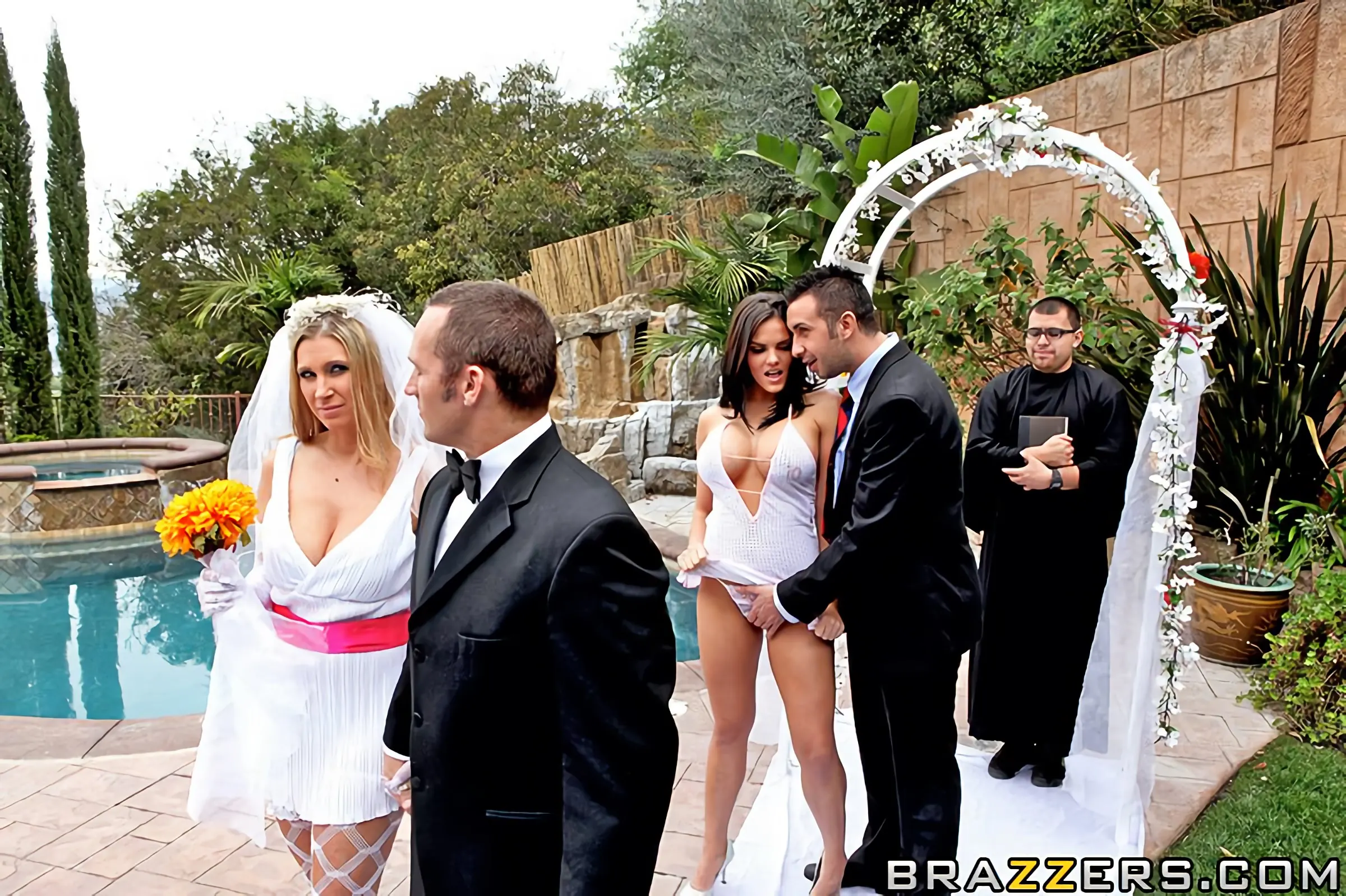 Devon Lee in 'The Lecherous Londons Chapter 1' from 'Brazzers' (Photo 5) Brazzers 'The Lecherous Londons Chapter 1' starring Devon Lee (Photo 5)