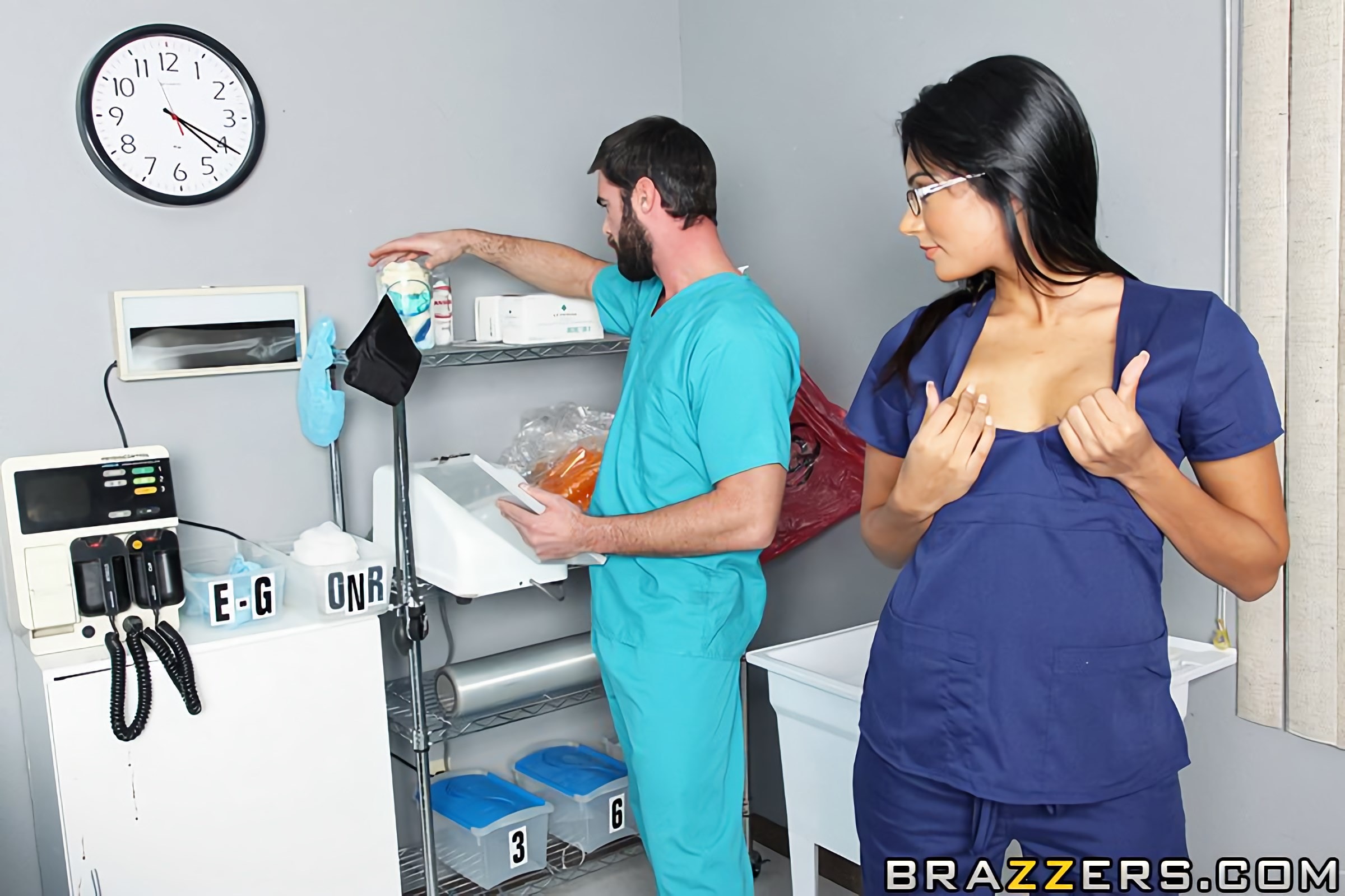 Brazzers 'Call Me Doctor, Nurse' starring Shazia Sahari (Photo 5)