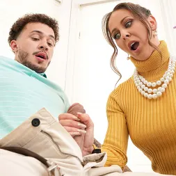 Cherie Deville In 'Brazzers' Klassische Vorstadtfrauen-Sperma-Besessenheit (Ein 1)