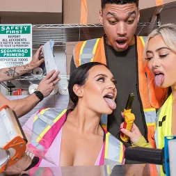 Chloe Surreal In 'Brazzers' Berufstätige Mädchen (Ein 1)