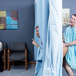 Richelle Ryan in 'Brazzers' Affair With A Doctor (Thumbnail 10)