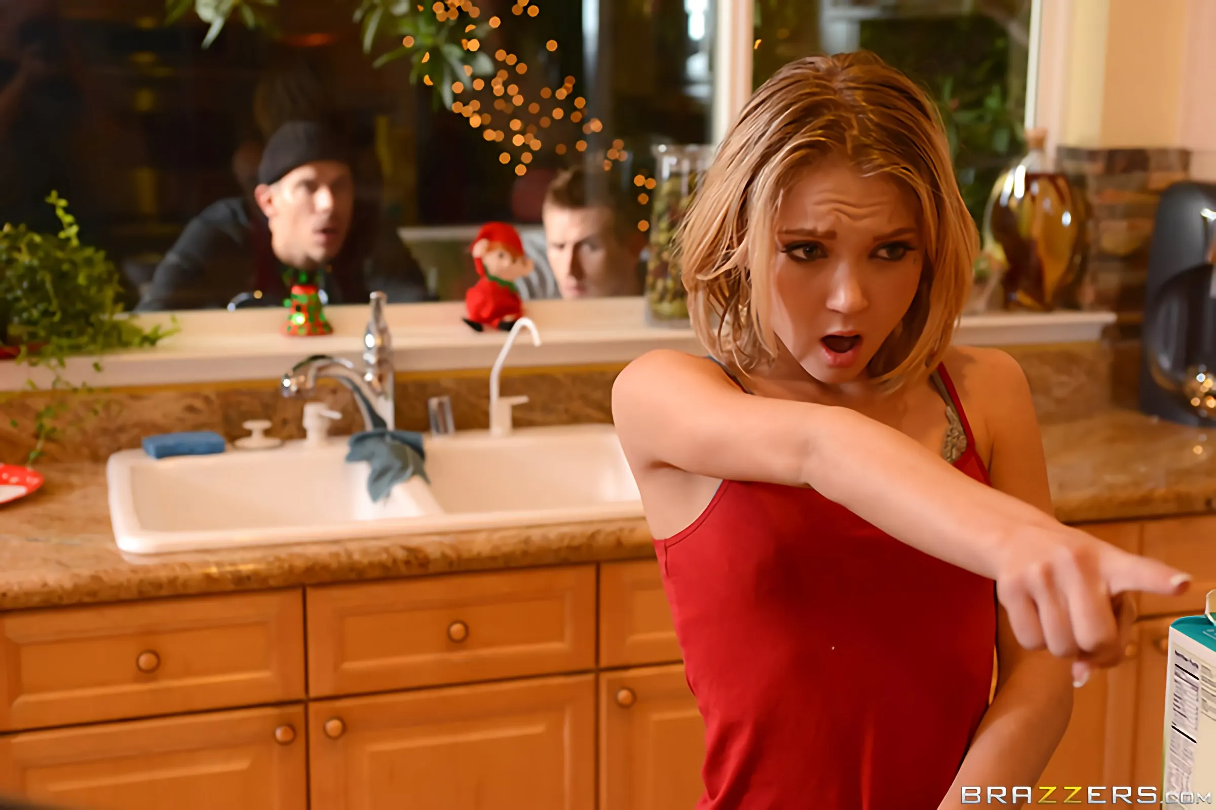 Brazzers 'Ho allein' Darsteller Dakota Skye (Foto 2)